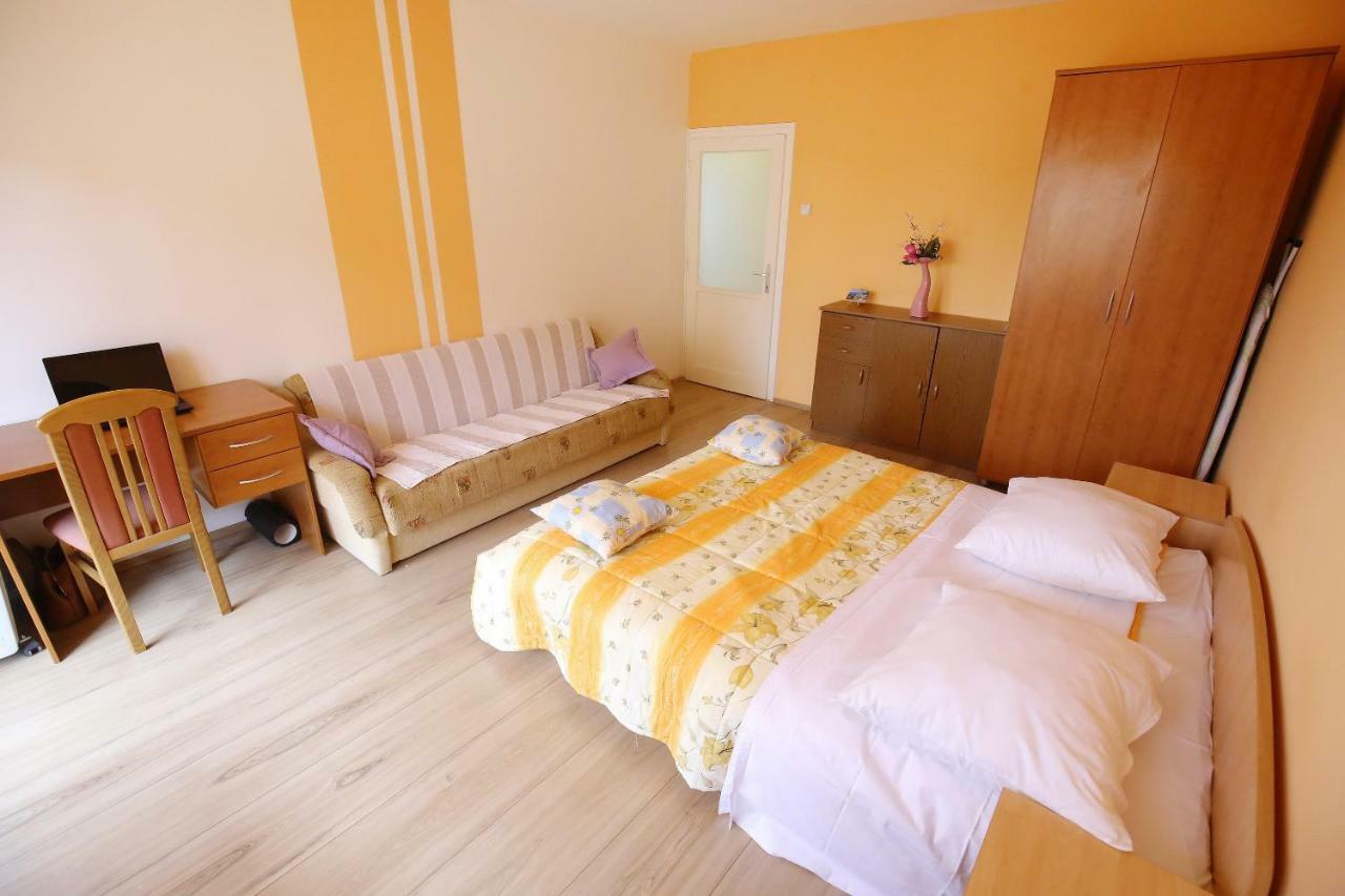 Apartment Angela Zadar Bagian luar foto